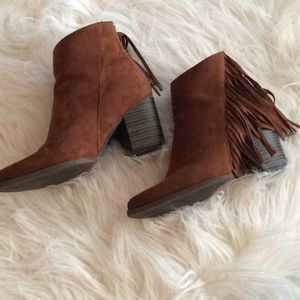 💞QUPID💞faux suede boots with fringe